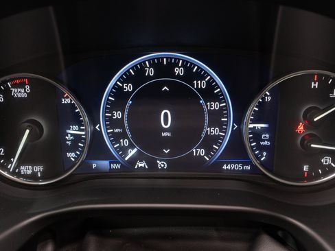 Used 2023 Buick Enclave Avenir w/ Avenir Technology Package FWD image 29