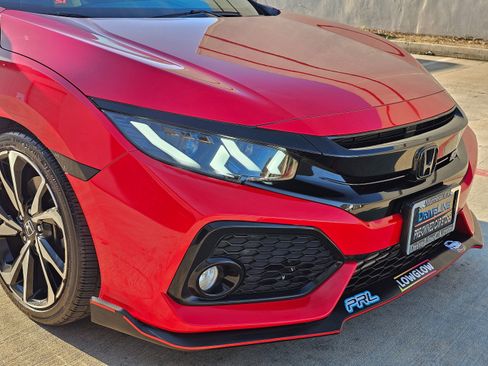 Used 2018 Honda Civic Si image 13