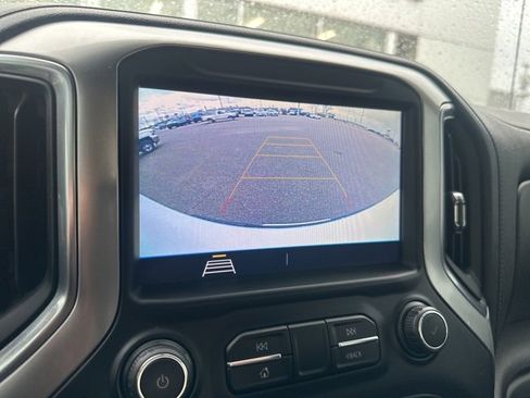 Used 2020 Chevrolet Silverado 1500 LT image 41