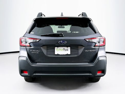 Used 2025 Subaru Outback Premium image 7