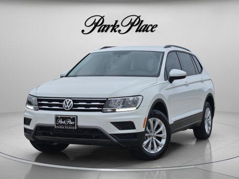 Used 2020 Volkswagen Tiguan S FWD image 1