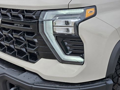 New 2026 Chevrolet Silverado 2500 ZR2 w/ ZR2 Bison Edition image 5