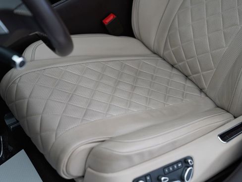 Used 2017 Bentley Flying Spur W12 AWD/4WD image 23