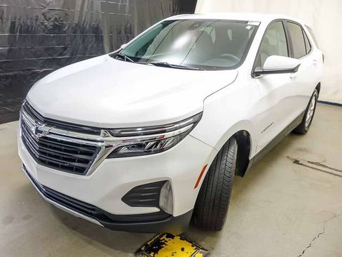 Used 2022 Chevrolet Equinox LT FWD image 4