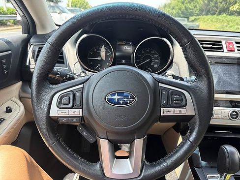 Used 2017 Subaru Outback 3.6R Limited AWD/4WD image 13