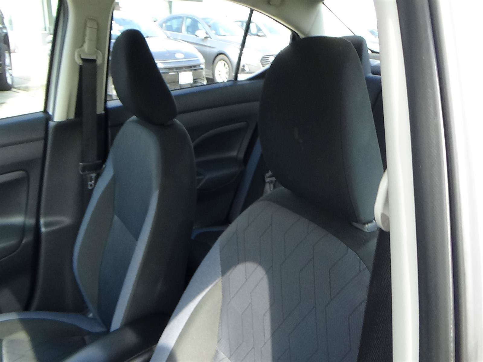 Used 2025 Nissan Versa SV FWD image 16