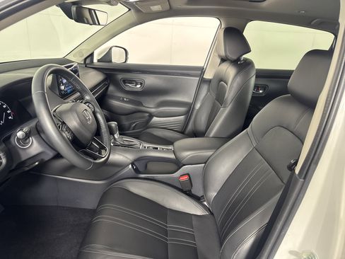 Used 2023 Honda HR-V EX-L image 15