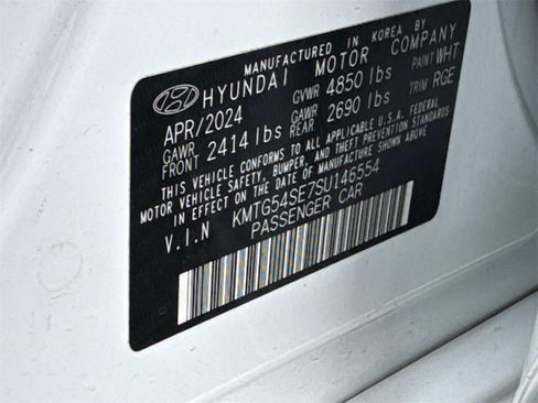 Used 2025 Genesis G70 3.3T Advanced w/ Sport Prestige Package image 15