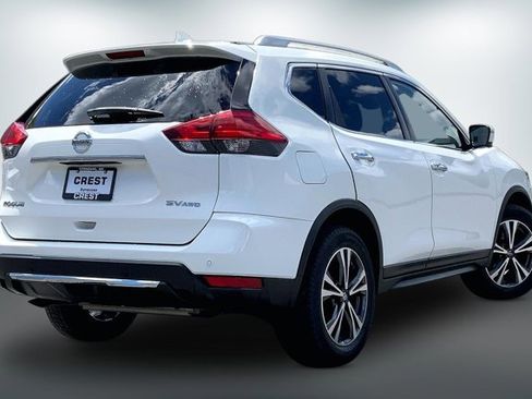 Used 2019 Nissan Rogue SV w/ Premium Package AWD/4WD image 13