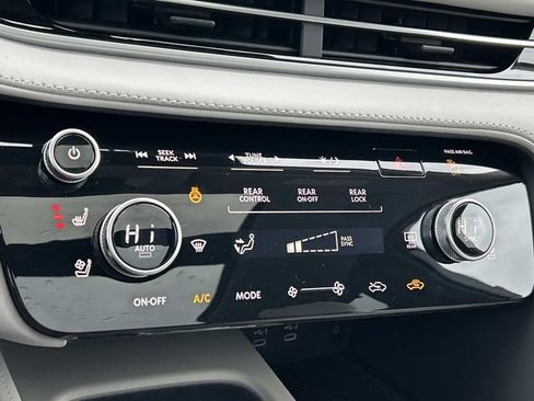 New 2026 INFINITI QX60 Luxe w/ Cargo Package image 31