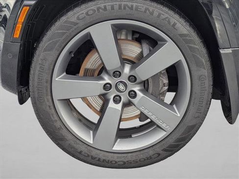 Used 2024 Land Rover Defender 130 Outbound image 27