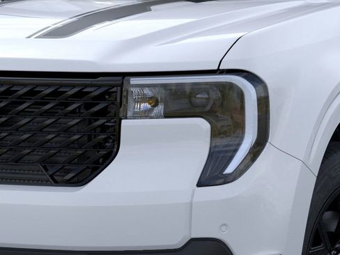 New 2026 Ford Maverick Lariat w/ Black Appearance Package AWD/4WD image 19