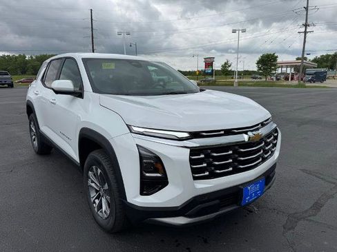 New 2026 Chevrolet Equinox LT w/ Convenience Package II image 5