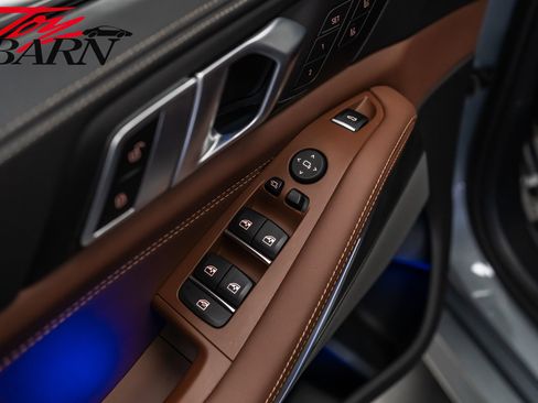 Used 2024 BMW X5 xDrive40i w/ M Sport Package image 20