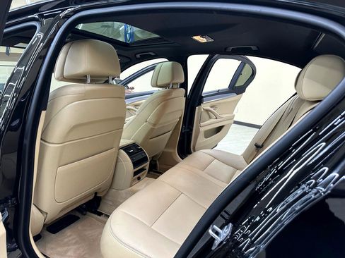 Used 2014 BMW 550i Sedan image 35