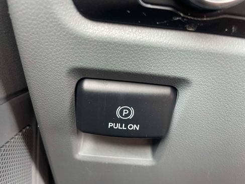 Used 2025 Ford F150 XLT w/ Equipment Group 301A Standard AWD/4WD image 28