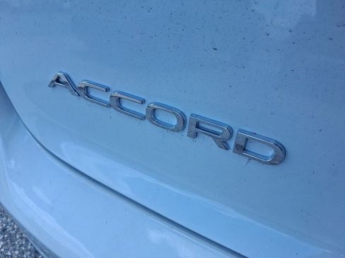 Certified 2025 Honda Accord SE image 10