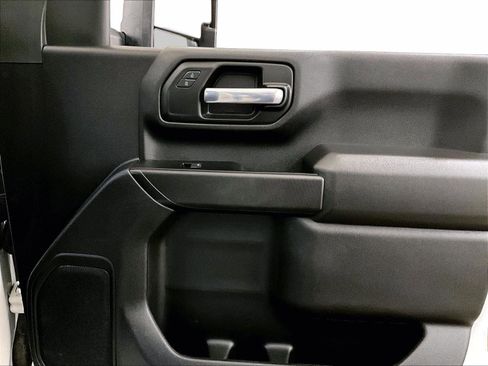 Used 2024 Chevrolet Silverado 2500 Custom w/ Custom Value Package image 23