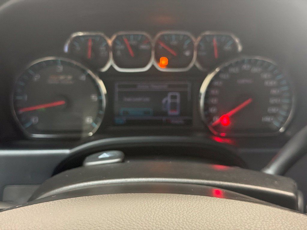 Used 2018 Chevrolet Silverado 1500 LTZ Z71 w/ Centennial Edition AWD/4WD image 24