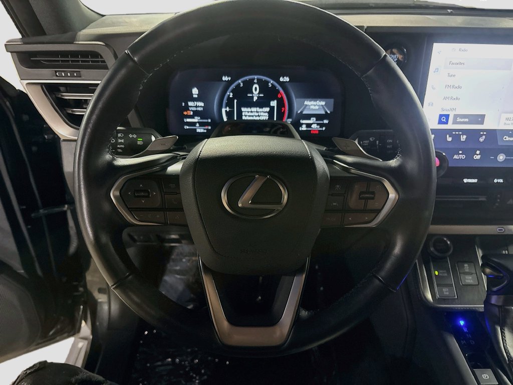 Used 2024 Lexus GX 550 w/ Cold Area Package AWD/4WD image 32