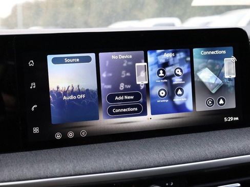 New 2026 Nissan Kicks SV w/ SV Premium Package image 13