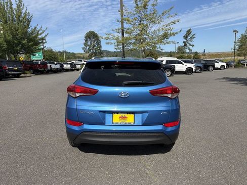 Used 2016 Hyundai Tucson SE w/ Option Group 02 AWD/4WD image 5