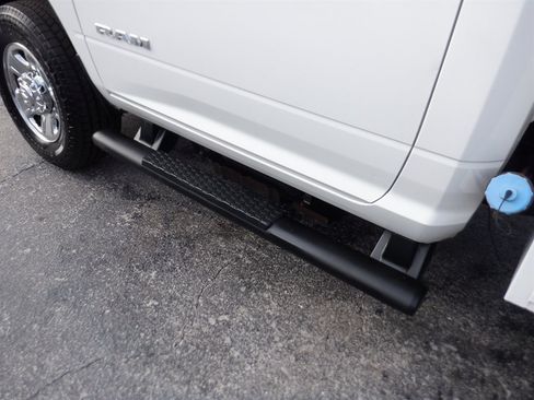 Used 2020 RAM 3500 SLT w/ Quick Order Package 2YG SLT RWD image 10