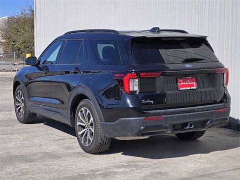 New 2025 Ford Explorer ST-Line w/ Premium Package image 7