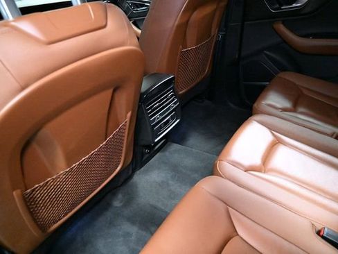 Used 2022 Audi Q7 3.0T Premium Plus image 37