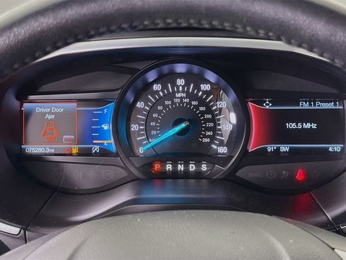 Used 2019 Ford Edge Titanium FWD image 14