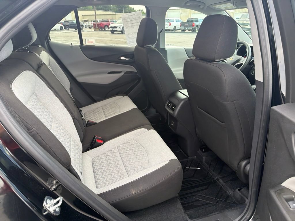 Used 2024 Chevrolet Equinox LS w/ LS Convenience Package FWD image 12
