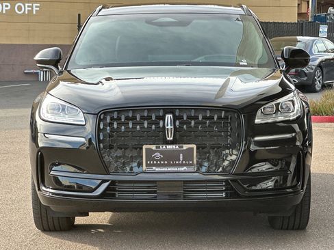 New 2025 Lincoln Corsair Reserve w/ Equipment Group 202A image 8