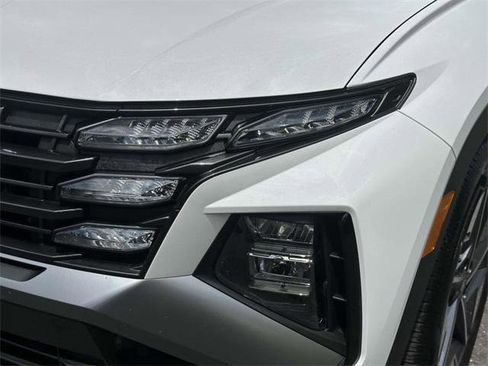 Certified 2025 Hyundai Tucson SEL image 9