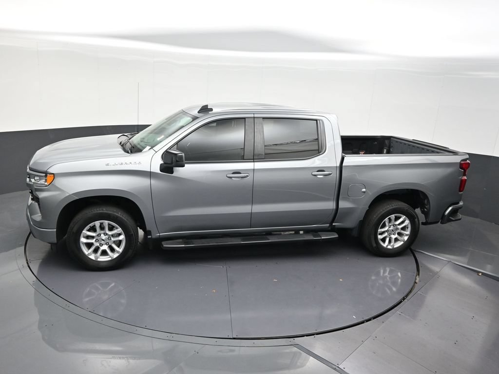 Used 2023 Chevrolet Silverado 1500 RST RWD image 17