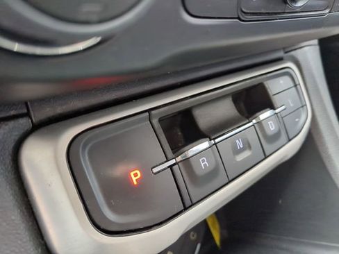 Used 2023 GMC Acadia SLT AWD/4WD image 28