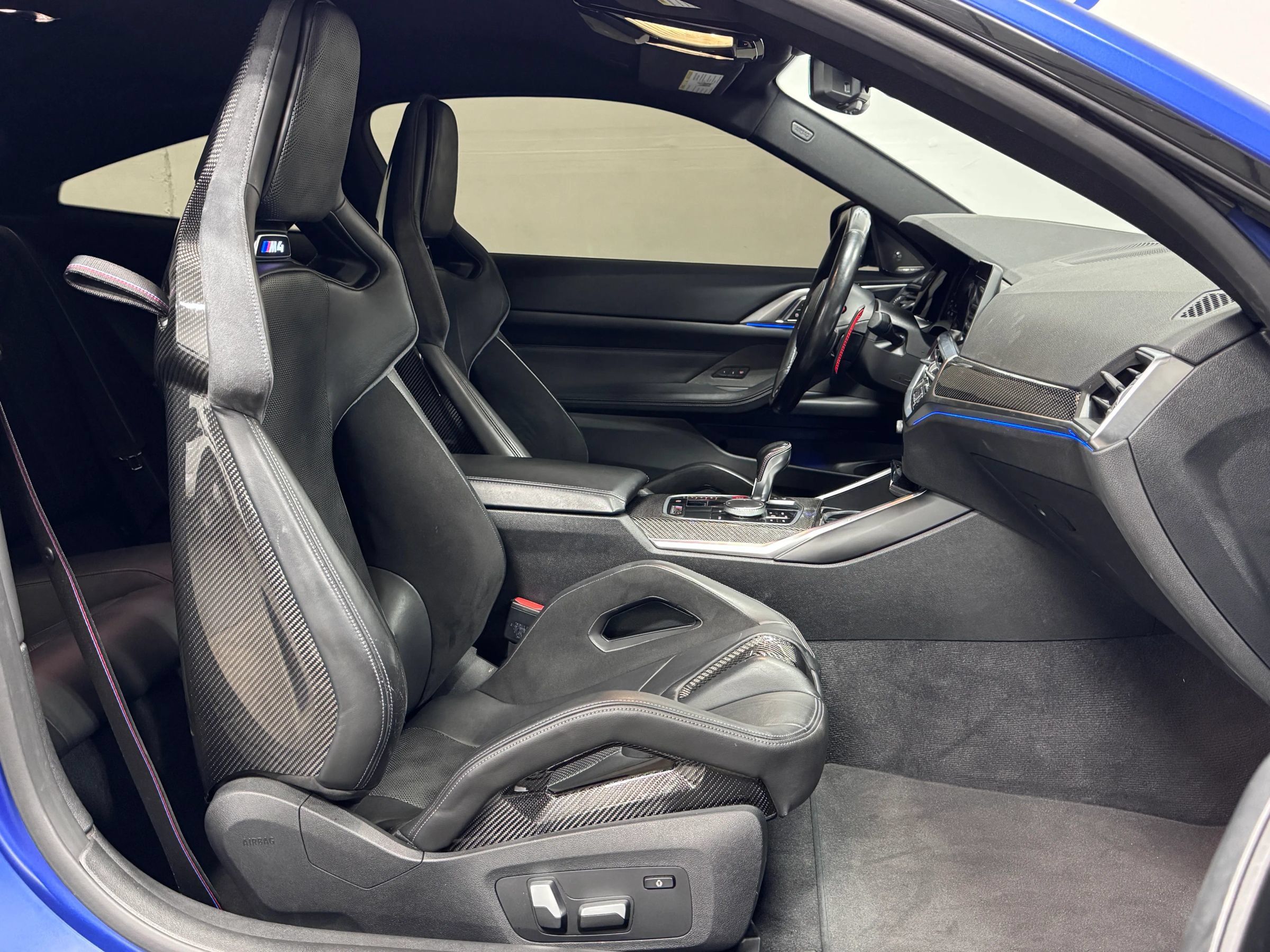 Used 2021 BMW M4 Competition w/ M Carbon Exterior Package RWD image 9