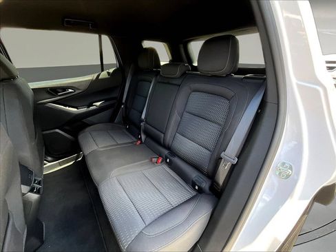 Used 2025 Chevrolet Equinox LT AWD/4WD image 26