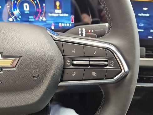 New 2026 Chevrolet Equinox LT image 26