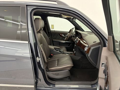 Used 2013 Mercedes-Benz GLK 350 4MATIC image 26