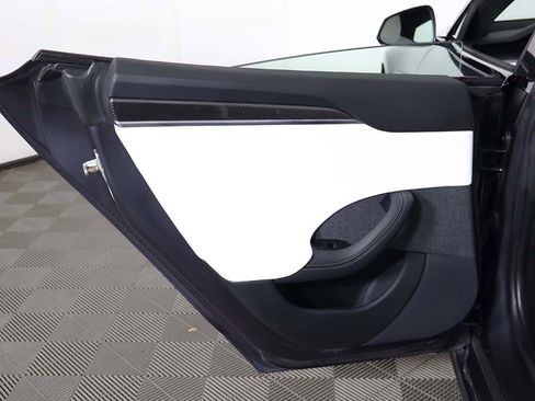 Used 2021 Tesla Model S Plaid image 26