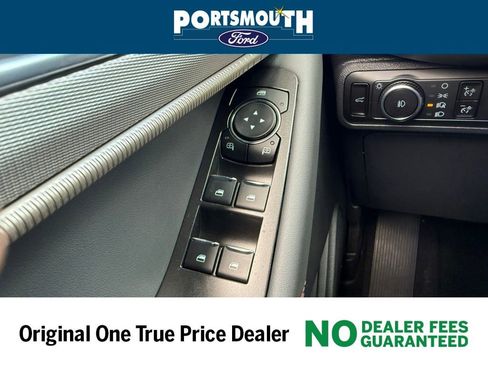 New 2026 Ford Explorer Active w/ Active Comfort Package image 30