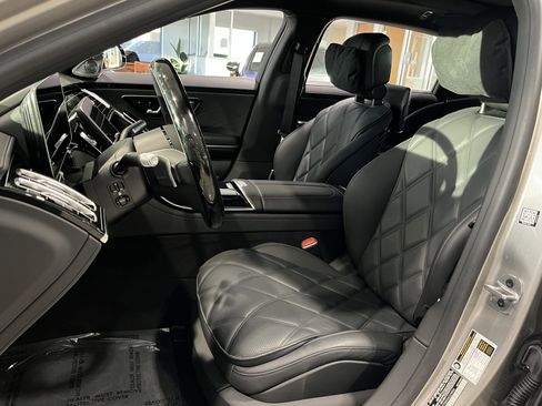New 2025 Mercedes-Benz Maybach S 680 4MATIC image 14