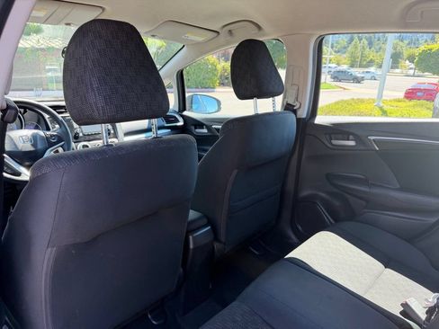 Used 2015 Honda Fit LX image 29
