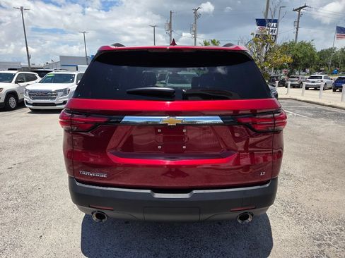 Used 2023 Chevrolet Traverse LT FWD image 13