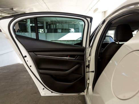 Used 2020 MAZDA MAZDA3 Sedan w/ Select Package image 18