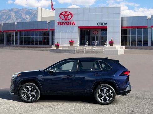 Used 2024 Toyota RAV4 XSE AWD/4WD image 6