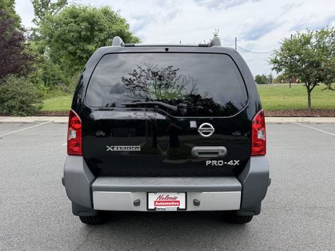 Used 2014 Nissan Xterra PRO-4X AWD/4WD image 4