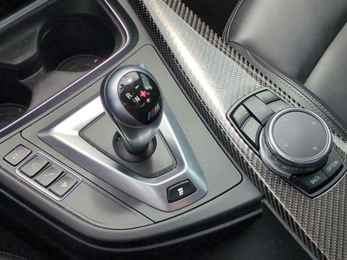 Used 2016 BMW M3 RWD image 26