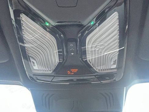 Used 2021 BMW X5 M50i w/ Executive Package image 24