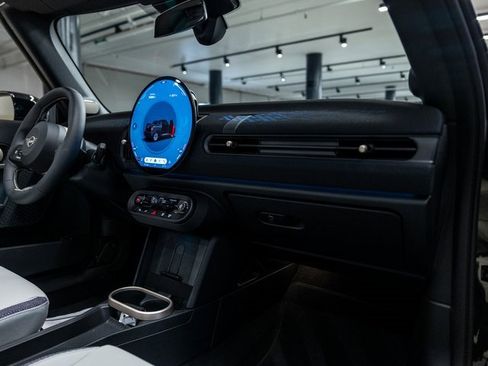 Used 2025 MINI Cooper S image 26